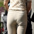 30手前の奥さまが着衣でエロい尻してる画像が過激すぎww[12枚]