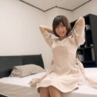 おもわず揉みたい美乳のパイパンマンコの美女がエッチな事してるハメ撮り、コレは勃起するわｗ[26枚]