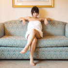 美人さんが足組んでエロい脚のラインを強調してる画像が過激すぎww[24枚]