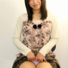 美人さんが自分でスカートめくりあげてパンツとか見せてる画像って、ガチ勃起するよな？[31枚]