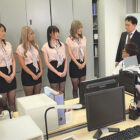 パンスト美脚秘書に丁寧語を使われながら上から目線で痴女られて…