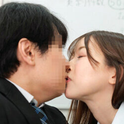 スタイル抜群美脚ドS先輩OLの後輩調教日記 黒川すみれ