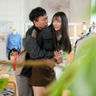 見た目美人で中身が天然、なおかつドエロい！押せばヤラせてくれるアパレル店の美脚お姉さんが最高すぎた 明日葉みつは